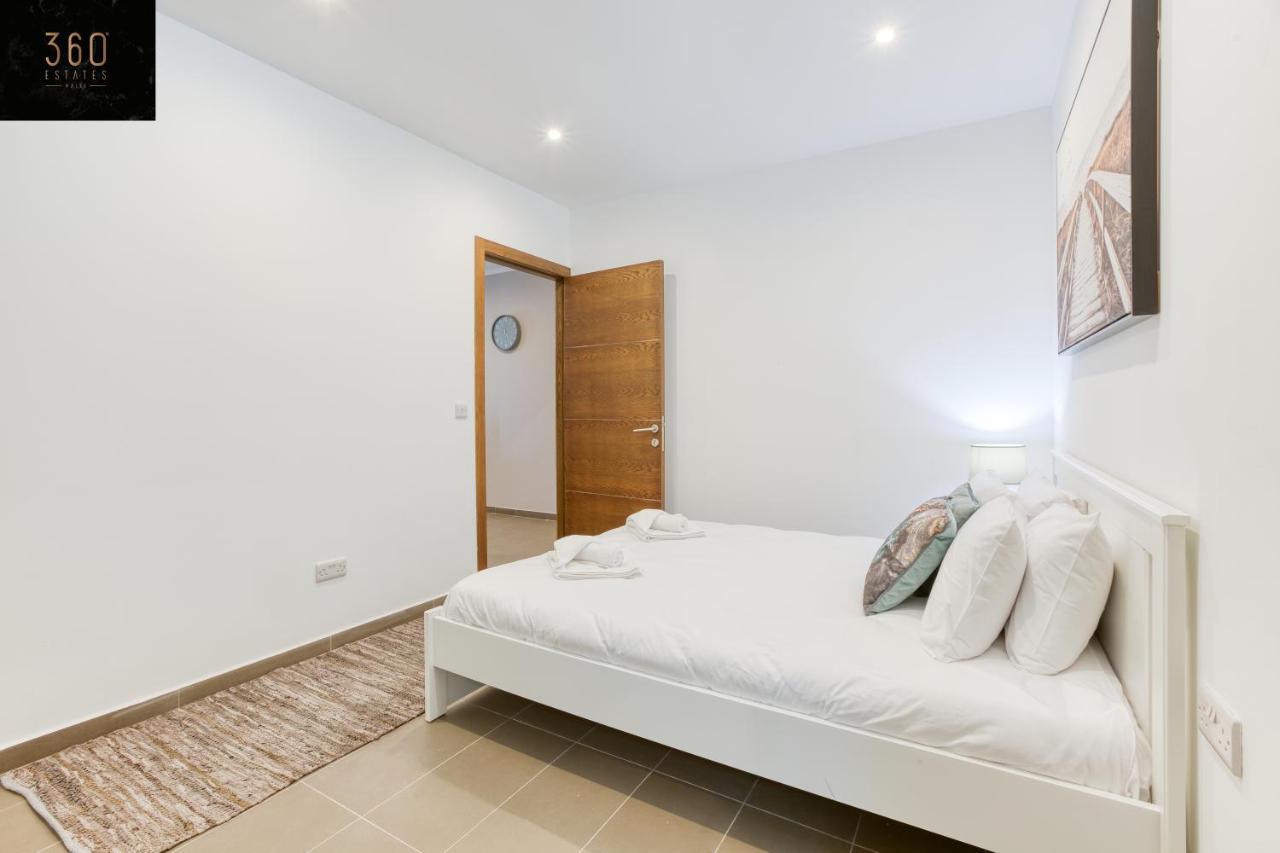 Gzira'S Seashore Stayaway Close To Manuel Island المظهر الخارجي الصورة